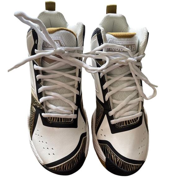 Moolah Press Break V2 Mid Top Youth Basketball Shoe 7 Black White Gold Sporty - Picture 3 of 10